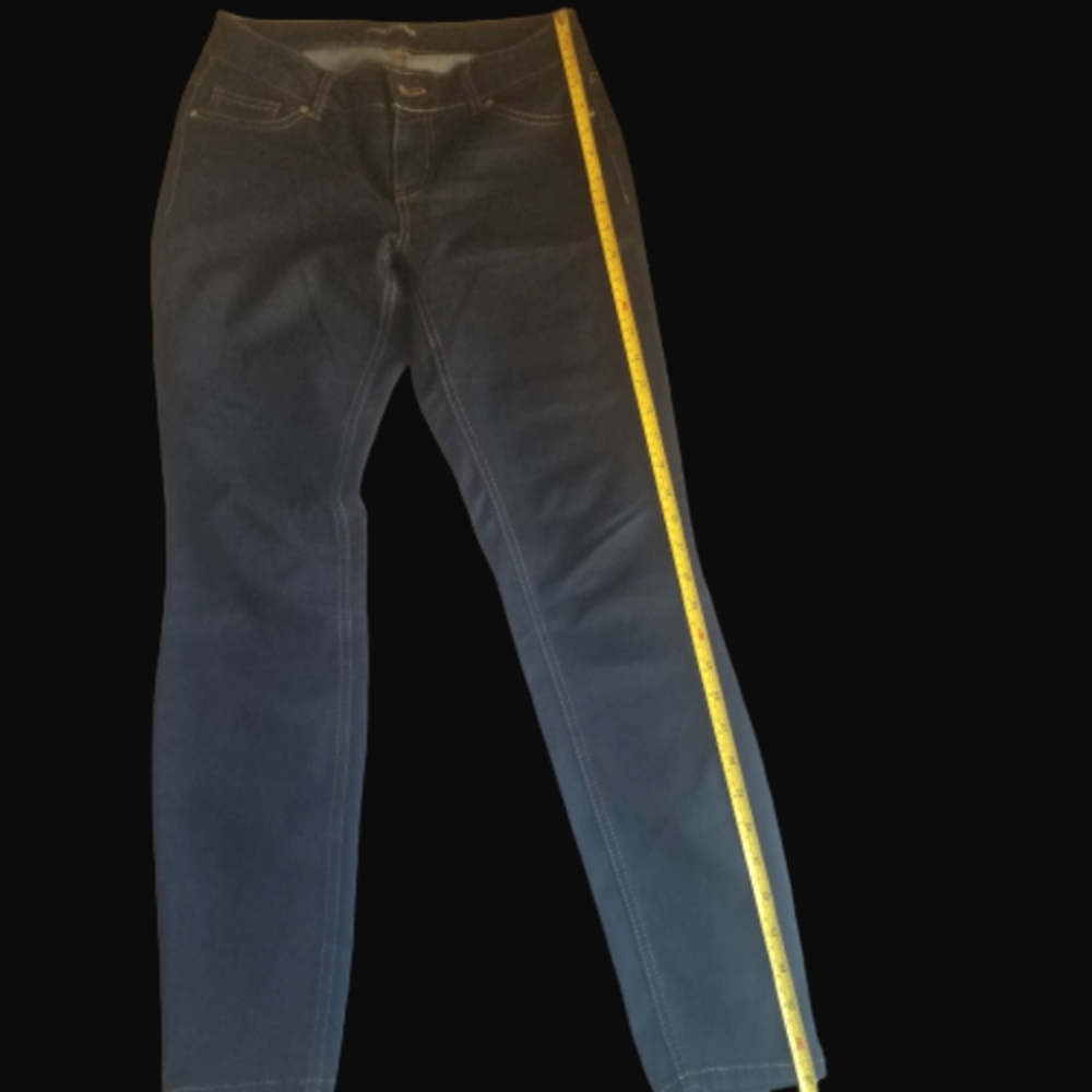 Dark jeans size 9